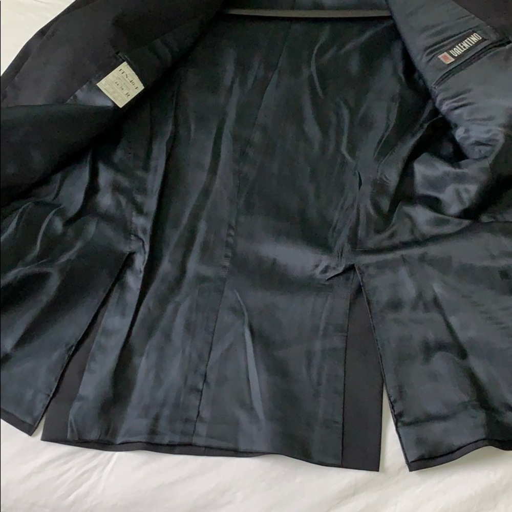 VALENTINO Navy Suit 44/38 R - Picture 6 of 9